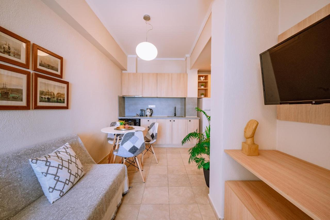 Helianthos Villa - Apartment No3 カヴァラ エクステリア 写真